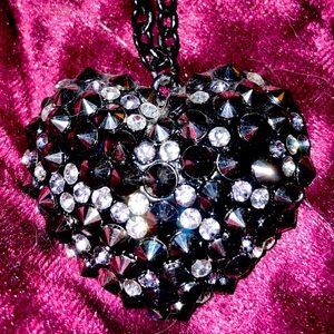 🖤Studded Heart Necklace🖤